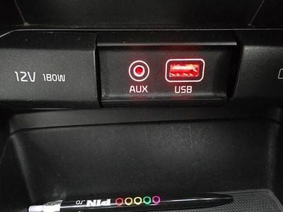 Culoaregri Utilizat 2018 Kia Ceed Vision Hatchback | 9.680 EUR (Puțin scump)