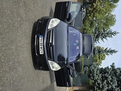 Negru Utilizat 2008 Opel Signum Hatchback | 1.900 EUR