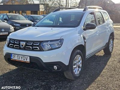 Culoarealb Utilizat 2022 Dacia Duster Comfort SUV | 13.450 EUR (Preț bun)