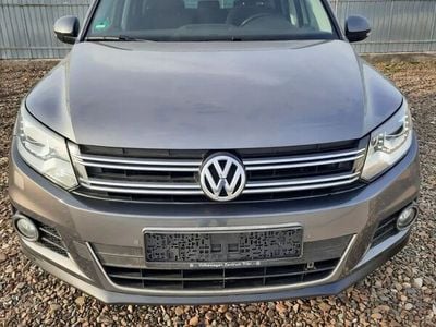 Second-hand VW Tiguan Sportline 140 CP (102 kW) 2012 Gri SUV