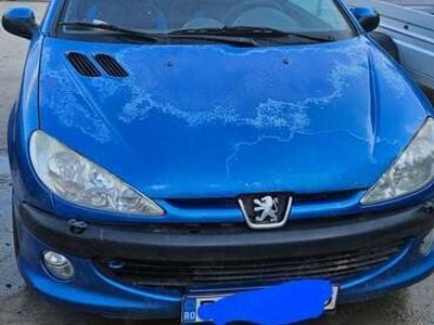 Utilizat 2002 Peugeot 206 | 900 EUR
