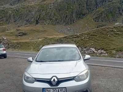 Second-hand Renault Fluence 110 CP (80 kW) 2014 Gri Berlinǎ