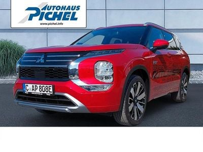 Utilizat 2025 Mitsubishi Outlander P-HEV Top | 56.798 EUR