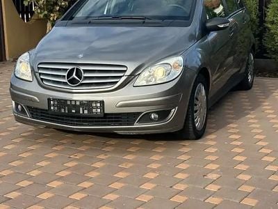 Utilizat 2006 Mercedes B180 Monovolum | 2.750 EUR (Preț OK)
