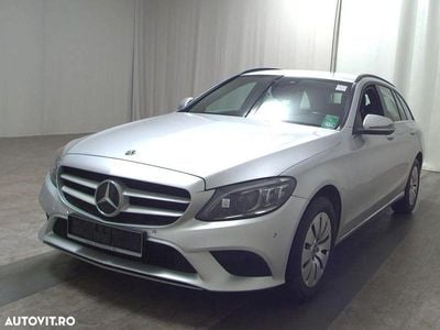Mercedes C200