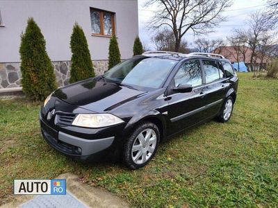 Negru Utilizat 2008 Renault Mégane GrandTour Break | 2.100 EUR