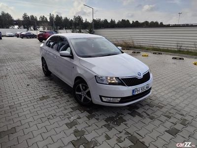 Alb Utilizat 2015 Skoda Rapid Berlinǎ | 4.499 EUR (Preț bun)