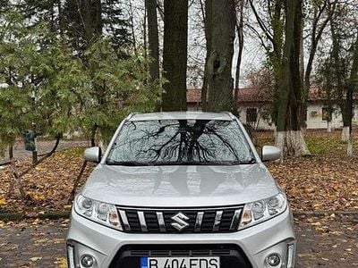 Second-hand Suzuki Vitara 140 CP (102 kW) 2019 Gri SUV