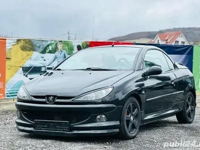 Culoarenegru Utilizat 2006 Peugeot 206 Cabrio | 2.690 EUR