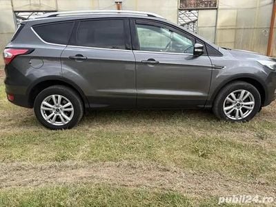 Utilizat 2019 Ford Kuga SUV | 14.700 EUR (Preț bun)