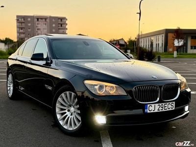 BMW 730