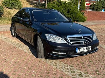 Mercedes S320
