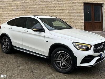 Culoarealb Utilizat 2020 Mercedes GLC350 AMG line Coupe | 34.900 EUR (Puțin scump)