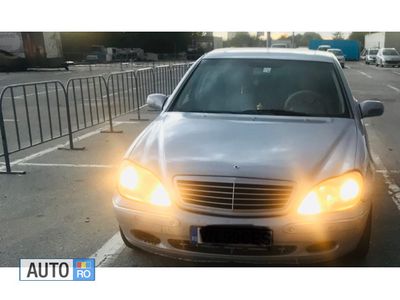 second-hand Mercedes S320 61