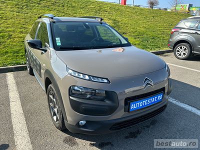 second-hand Citroën C4 Cactus 1.2 benzina 145000 km 2017