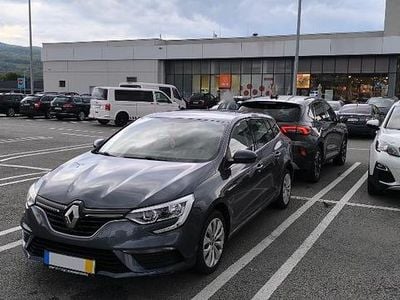 Gri Utilizat 2019 Renault Mégane IV Break | 10.300 EUR (Preț bun)