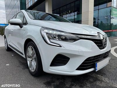 Culoarealb Utilizat 2020 Renault Clio V | 7.800 EUR (Preț bun)