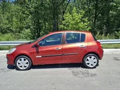 Utilizat 2007 Renault Clio III Hatchback | 2.790 EUR