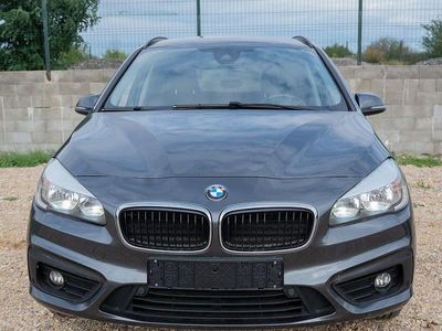 Second-hand BMW 216 Comfort Edition 116 CP (85 kW) 2016 Culoarenegru Monovolum