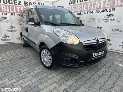 Gri Utilizat 2013 Opel Combo Monovolum | 5.990 EUR