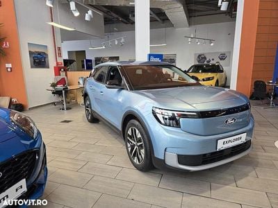 Nouă Ford Explorer Extended Range 210 kW (286 CP) 2025 Culoarealbastru SUV