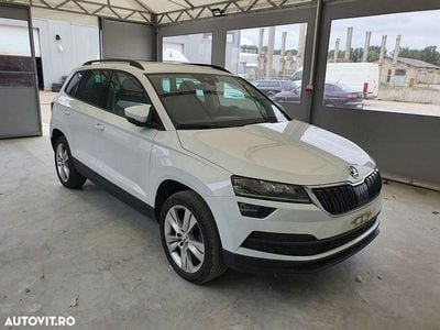 Culoarealb Utilizat 2017 Skoda Karoq SportLine SUV | 12.900 EUR (Preț OK)