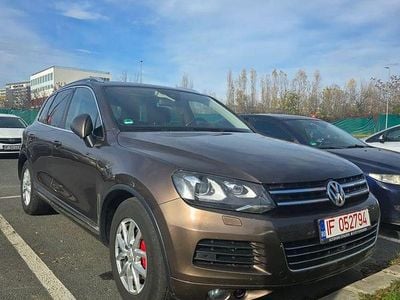 Culoaremaro Utilizat 2012 VW Touareg SUV | 12.950 EUR