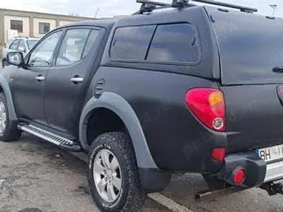 Second-hand Mitsubishi L200 136 CP (100 kW) 2007 Negru Pickup