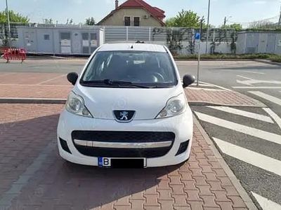 Utilizat 2011 Peugeot 107 Hatchback | 2.300 EUR