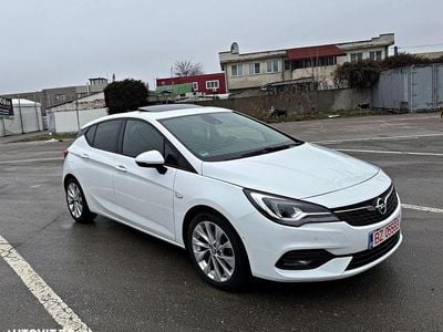 Second-hand Opel Astra Business Edition 122 CP (89 kW) 2020 Culoarealb Hatchback