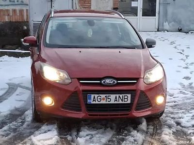 Second-hand Ford Focus 125 CP (91 kW) 2012 Rosu Berlinǎ