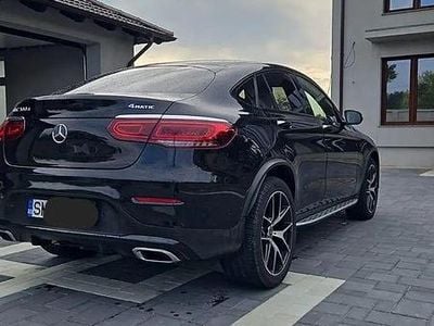 Mercedes GLC300