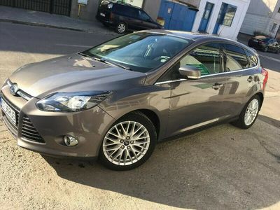 Maro Utilizat 2011 Ford Focus Hatchback | 6.150 EUR (Puțin scump)
