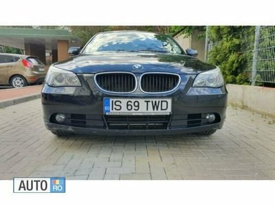 Second-hand BMW 523 177 CP (130 kW) 2005 Negru Berlinǎ