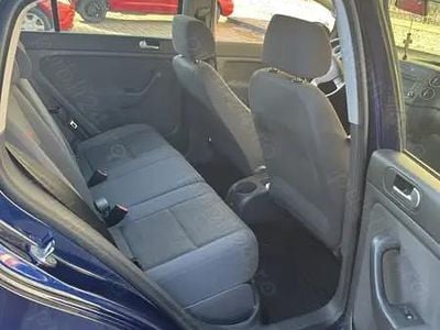 VW Golf V