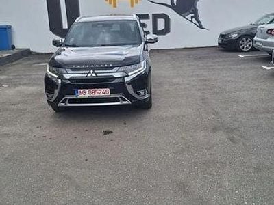 Mitsubishi Outlander P-HEV
