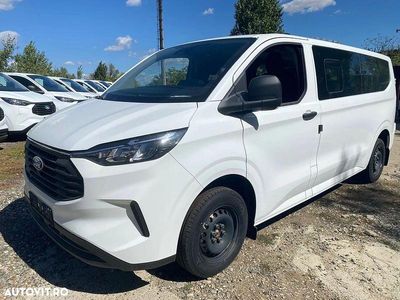 Culoarealb Nouă 2025 Ford Transit Custom Monovolum | 38.000 EUR (Scump)