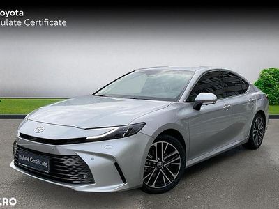 Second-hand Toyota Camry Luxury 230 CP (169 kW) 2024 Culoaregri Berlinǎ
