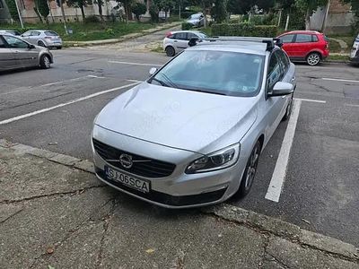 Second-hand Volvo S60 Momentum 150 CP (110 kW) 2016 Berlinǎ