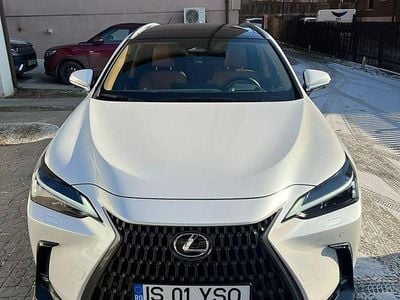Culoarealb Second-hand 2023 Lexus NX350h Luxury Line SUV | 49.000 EUR