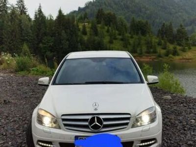 Mercedes C200