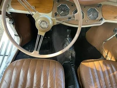 Utilizat 1960 MG TF Cabrio | 30.000 EUR