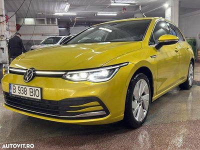 Second-hand VW Golf VII Style 150 CP (110 kW) 2021 Culoaregalbeuriu Hatchback