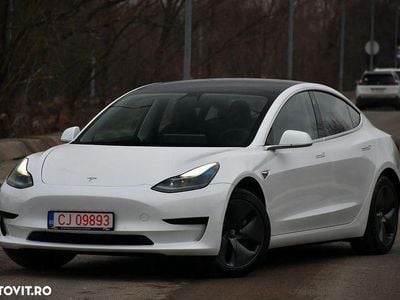 Culoarealb Second-hand 2021 Tesla Model 3 Standard Range Berlinǎ | 19.989 EUR (Super Preț)