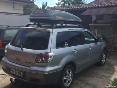 Second-hand Mitsubishi Outlander 136 CP (100 kW) 2004 Argintiu SUV