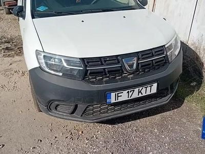 Utilizat 2017 Dacia Logan Berlinǎ | 2.200 EUR