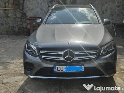 Mercedes GLC250