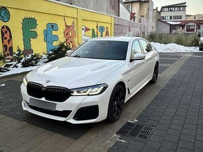 Second-hand BMW 530e Comfort Edition 292 CP (214 kW) 2022 Culoarealb Berlinǎ
