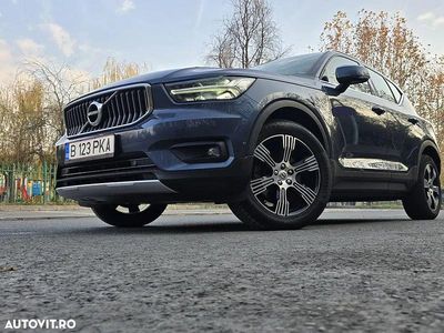 Albastru Utilizat 2019 Volvo XC40 Inscription SUV | 24.499 EUR