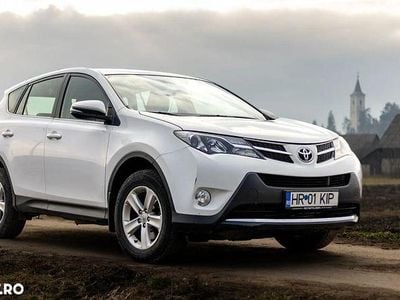 Culoarealb Second-hand 2014 Toyota RAV4 Comfort SUV | 11.900 EUR (Scump)
